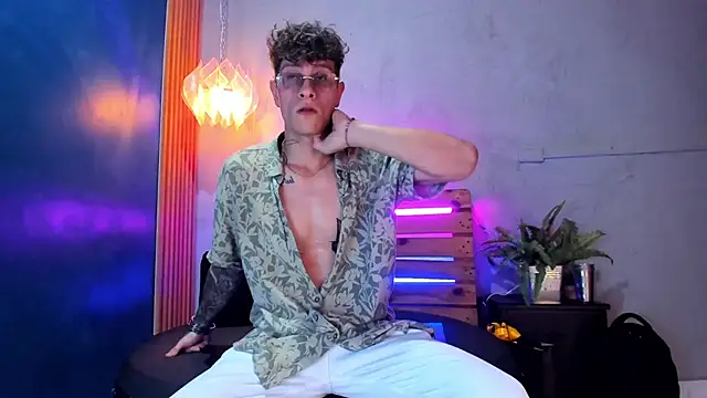 french sexx online show from January 2026 07:05:02 PM