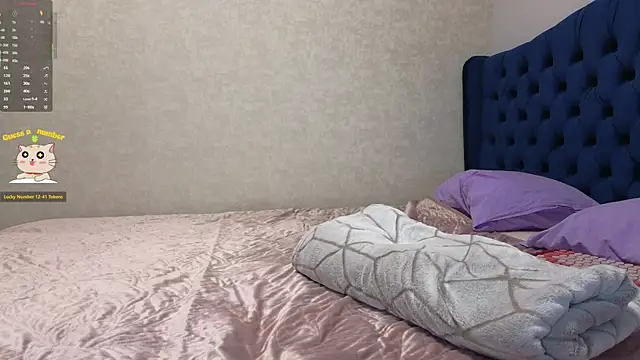 kimmie meow online show from September 2025 05:29:02 PM