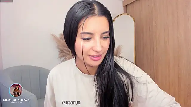 Kimm khalifa online show from October 2025 08:52:01 PM