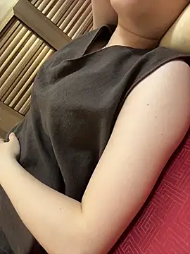 Baby-sexytit99 online show from May 2026 06:09:01 PM