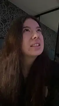 Kimi Ass online show from May 2026 11:05:02 AM