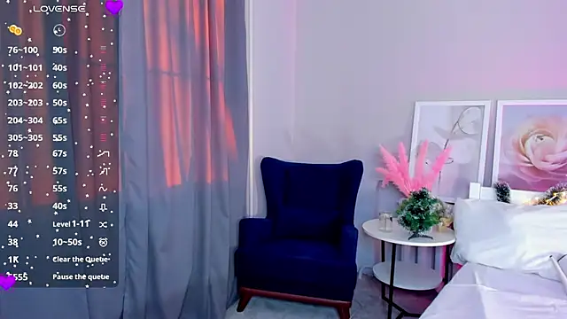 Snapshot of Elis_Fox chatting on January 2025 10:04:02 AM Elis Fox online show from January 2025 10:04:02 AM