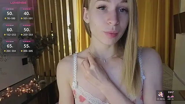 Snapshot of Elis_Fox chatting on October 2025 07:55:02 AM Elis Fox online show from October 2025 07:55:02 AM