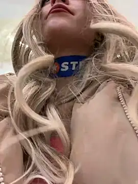 Snapshot of Times__Square chatting on December 2024 08:16:01 AM Times Square online show from December 2024 08:16:01 AM