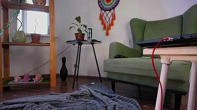 alisahug online show from January 2025 10:54:01 AM