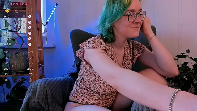 alisahug online show from March 2025 10:03:01 AM