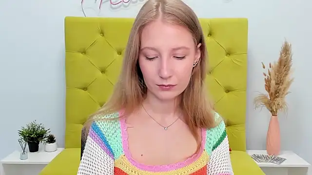 LolaWilsons online show from May 2026 06:21:02 AM