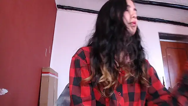 Freyja eter online show from December 2025 09:55:01 PM