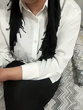  Sahra  online show from November 2025 05:12:01 PM