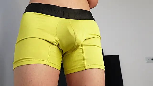 Snapshot of MarcoAlexLatino chatting on September 2025 03:30:02 AM MarcoAlexLatino online show from September 2025 03:30:02 AM