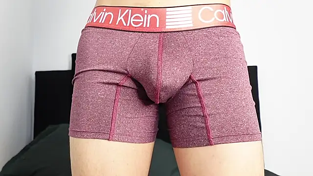 Snapshot of MarcoAlexLatino chatting on October 2025 03:38:02 AM MarcoAlexLatino online show from October 2025 03:38:02 AM