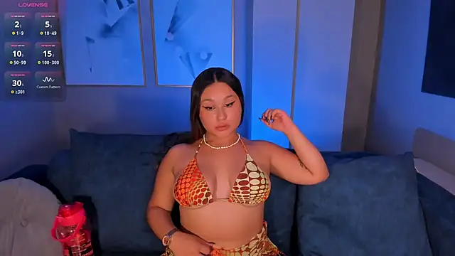 Snapshot of SamanthaConnor_ chatting on February 2025 10:14:02 PM SamanthaConnor online show from February 2025 10:14:02 PM