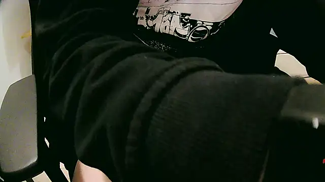 skinnyandthick online show from March 2025 06:40:02 PM