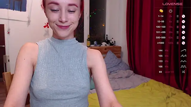 Snapshot of spoilme_gently chatting on October 2025 04:25:02 PM spoilme gently online show from October 2025 04:25:02 PM