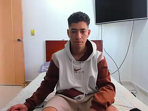 Chandler ken online show from November 2025 01:11:01 PM