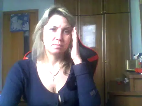 Snapshot of IrinaB1 chatting on January 2025 12:13:02 PM IrinaB1 online show from January 2025 12:13:02 PM