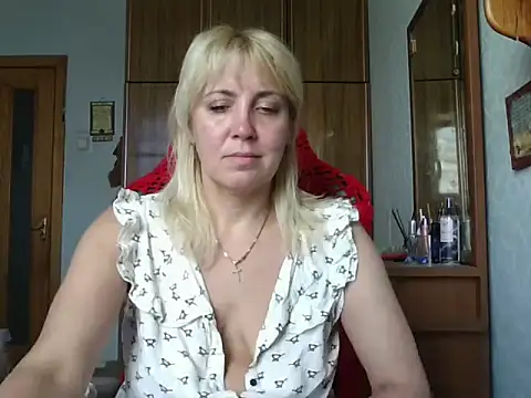 IrinaB1 online show from June 2026 07:33:02 AM