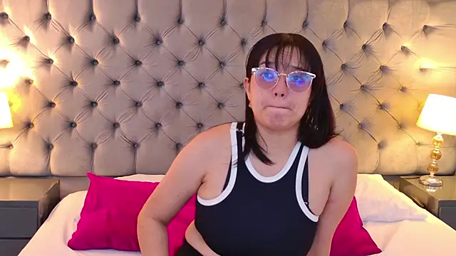 SamantaG online show from March 2026 01:36:02 PM