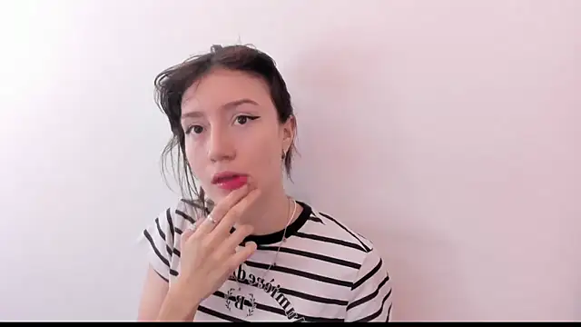 lizzy davis 1 online show from December 2024 12:05:02 PM