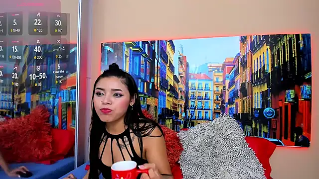 Snapshot of CristalLoren chatting on December 2024 11:42:01 PM CristalLoren online show from December 2024 11:42:01 PM