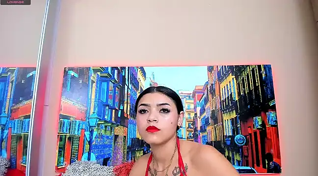 Snapshot of CristalLoren chatting on January 2025 09:07:01 PM CristalLoren online show from January 2025 09:07:01 PM