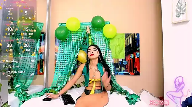 Snapshot of CristalLoren chatting on March 2025 05:49:02 PM CristalLoren online show from March 2025 05:49:02 PM