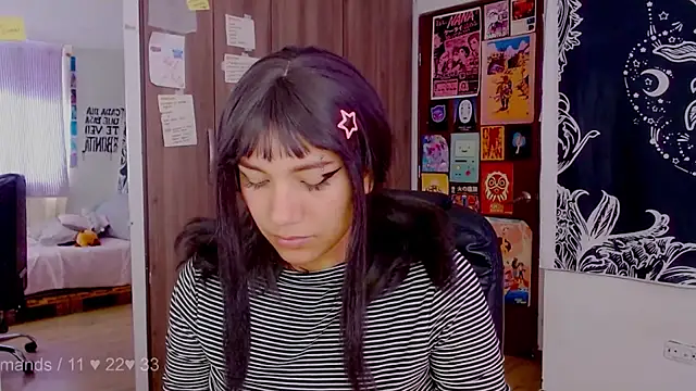 melissahowl online show from October 2025 04:19:01 PM