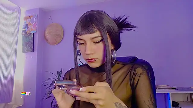 melissahowl online show from June 2026 06:32:01 PM