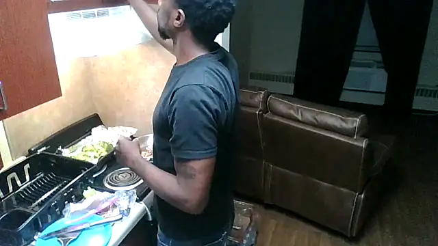 DreamvilleINC online show from October 2025 12:47:01 AM