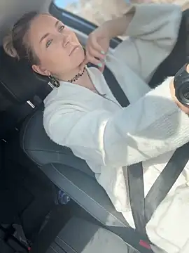 Snapshot of Crazy-Rosa chatting on March 2026 06:19:02 AM Crazy-Rosa online show from March 2026 06:19:02 AM