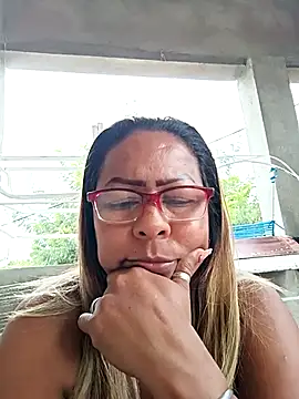 Snapshot of Afroditabichota chatting on March 2025 09:35:01 PM Afroditabichota online show from March 2025 09:35:01 PM