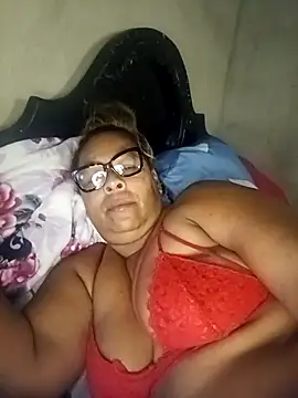 Snapshot of Afroditabichota chatting on October 2025 11:21:02 AM Afroditabichota online show from October 2025 11:21:02 AM