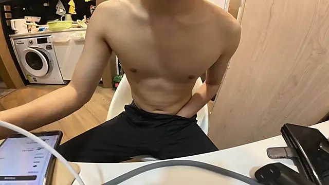 YunheLEE online show from May 2026 01:51:01 PM