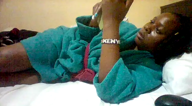 EBONYVANILLA02 online show from March 2025 08:18:02 PM