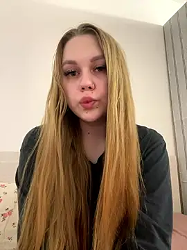 Marylallka5 online show from June 2026 01:01:01 PM