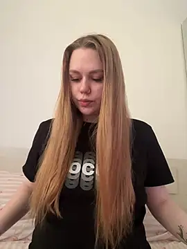 Marylallka5 online show from June 2026 02:31:01 PM