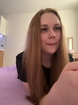 Snapshot of Marylallka5 chatting on July 2026 10:03:02 AM Marylallka5 online show from July 2026 10:03:02 AM