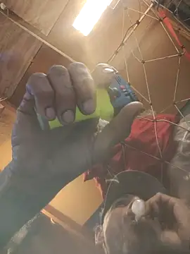 Snapshot of Gillygilly76 chatting on January 2026 08:12:01 PM Gillygilly76 online show from January 2026 08:12:01 PM