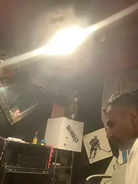 Snapshot of Gillygilly76 chatting on March 2026 05:52:01 PM Gillygilly76 online show from March 2026 05:52:01 PM