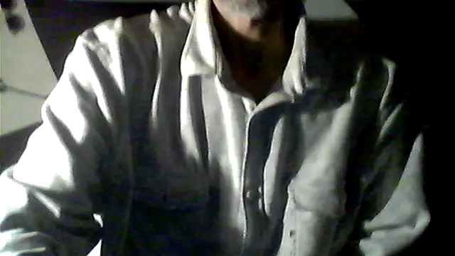 Snapshot of Gillygilly76 chatting on March 2026 08:30:01 AM Gillygilly76 online show from March 2026 08:30:01 AM