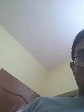 Snapshot of THE_NAKED_BOY chatting on December 2025 09:03:02 AM THE NAKED BOY online show from December 2025 09:03:02 AM