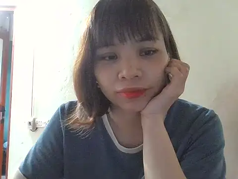 Angela-Eira online show from October 2025 08:14:01 AM