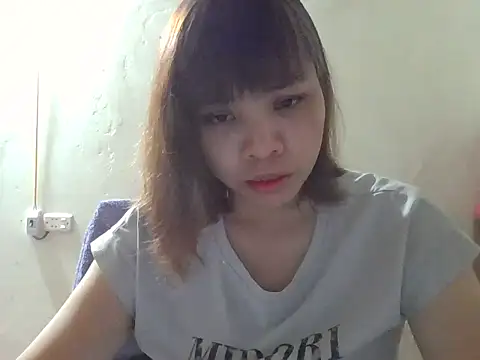 Angela-Eira online show from November 2025 10:52:02 AM