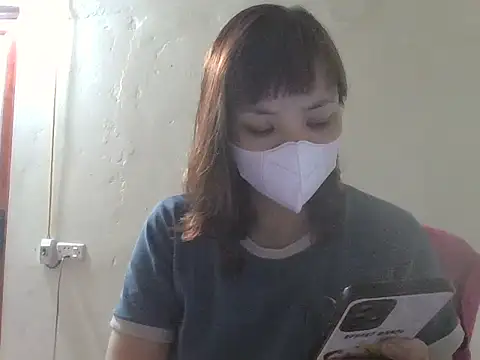 Angela-Eira online show from April 2026 10:40:01 PM