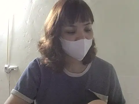 Angela-Eira online show from May 2026 05:06:02 PM