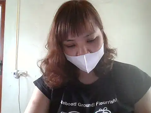 Angela-Eira online show from May 2026 06:43:01 AM