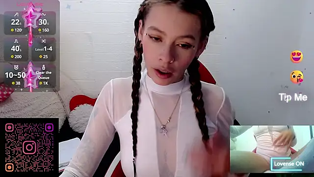 sweetlittlelisa online show from December 2024 07:14:01 PM