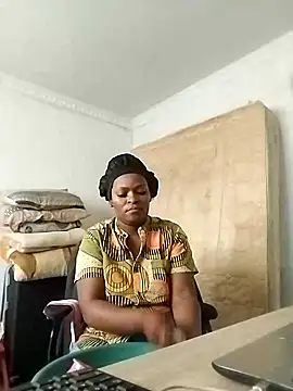 Snapshot of lovelyassbitch chatting on February 2025 03:28:02 PM lovelyassbitch online show from February 2025 03:28:02 PM