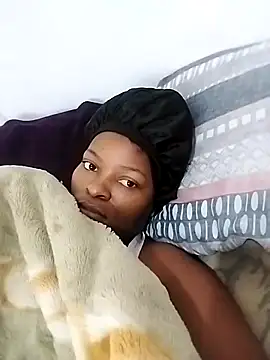 Snapshot of lovelyassbitch chatting on February 2025 05:27:01 AM lovelyassbitch online show from February 2025 05:27:01 AM