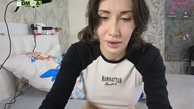 KawaiiNullify online show from September 2025 04:34:01 PM